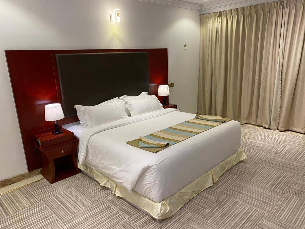 Al Wadaq Hotel Ta'if Bagian luar foto