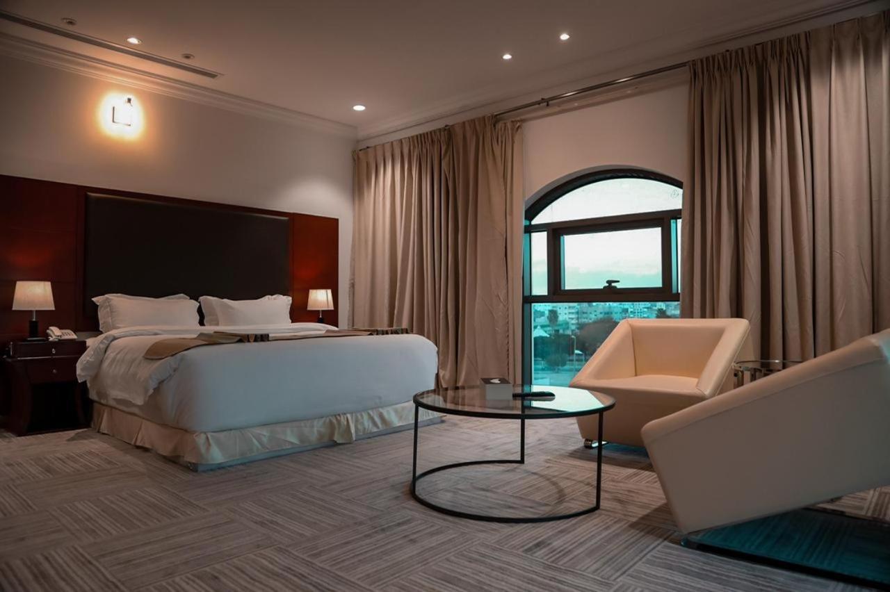 Al Wadaq Hotel Ta'if Bagian luar foto